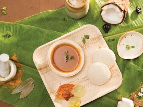 Disposable palm leaf plates